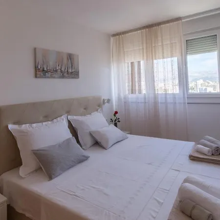 Apartment Penthouse Horizont Split